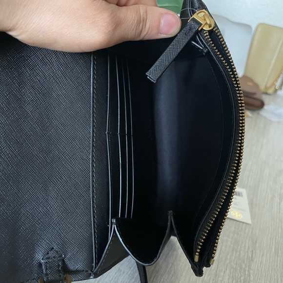 New, tory burch emerson chain crossbody wallet - Picture 6 of 12